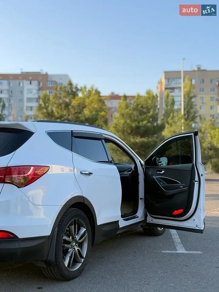 Hyundai Santa Fe 2013 photo 5