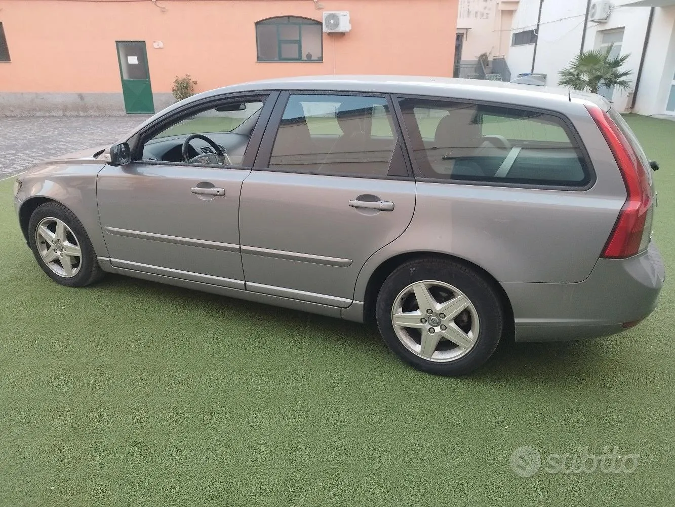 Volvo V50 2008 photo 5
