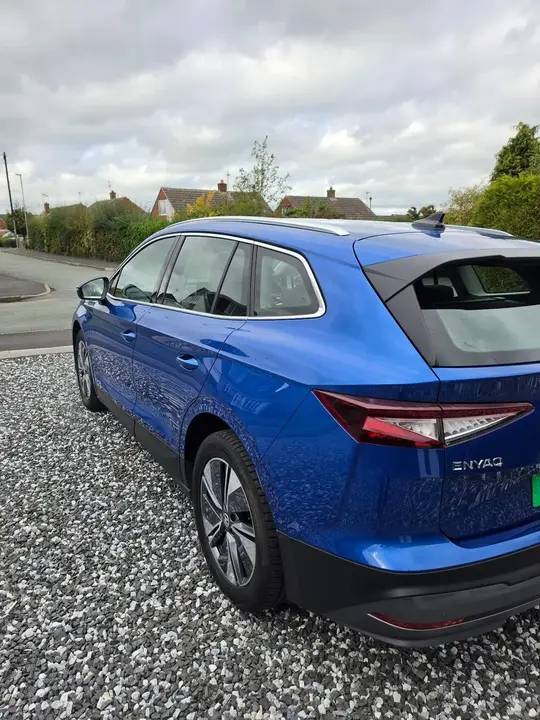Skoda Enyaq 2023 photo 3