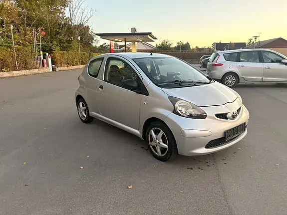 Toyota Aygo 2006 photo 2