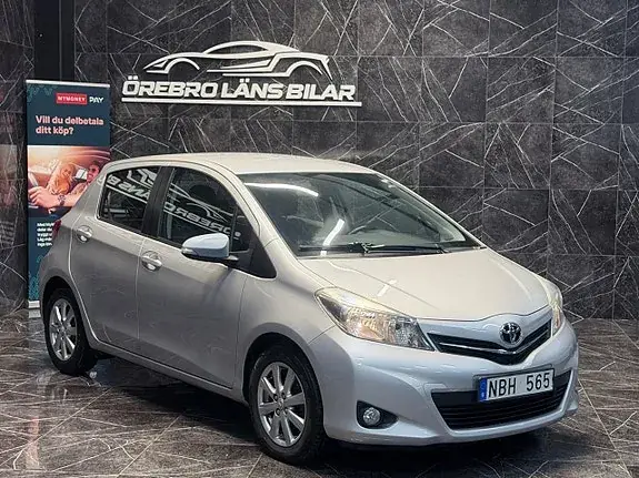 Toyota Yaris 2012 photo 4