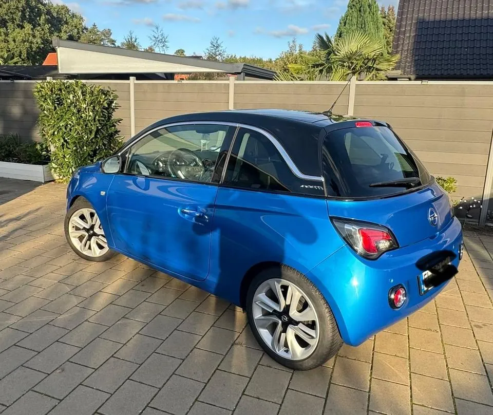 Opel Adam