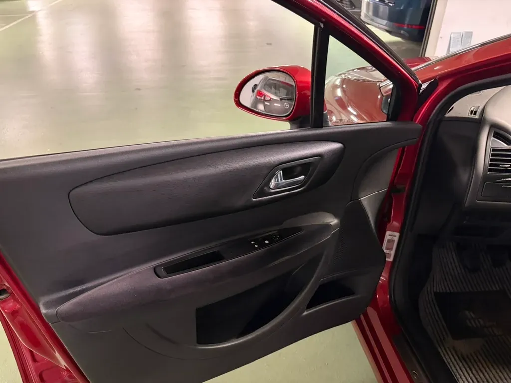 Citroen C4 2006 photo 3