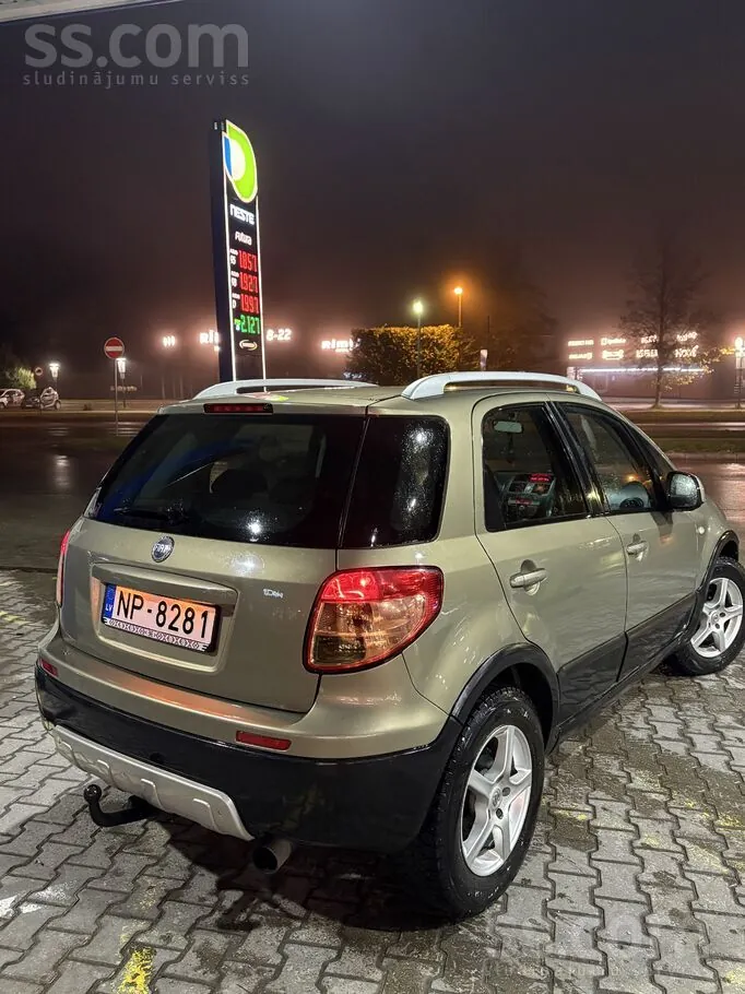 Fiat Sedici