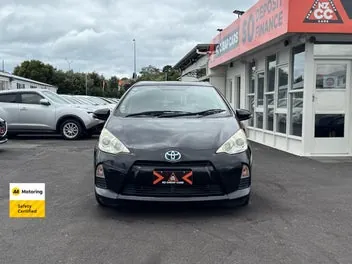 Toyota Aqua 2013 photo 3