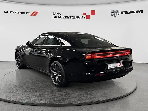 Dodge Charger 2026 photo 2