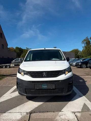 Peugeot Partner 2021 photo 3