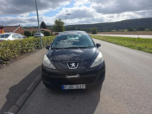 Peugeot 207 Sw 2010 photo 2