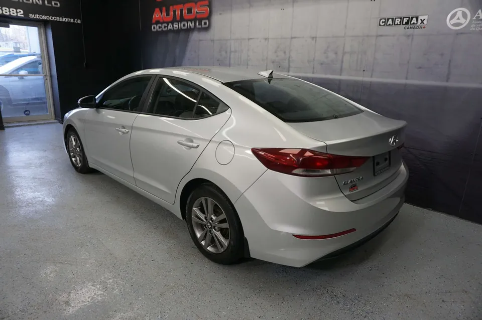 Hyundai Elantra 2018 photo 5