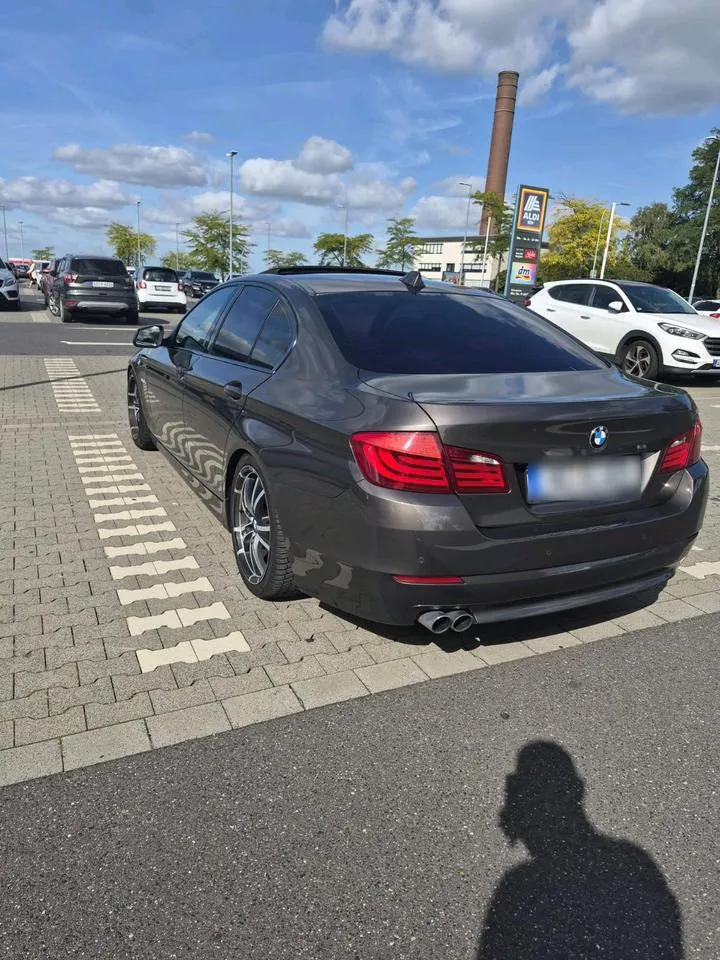 BMW F10