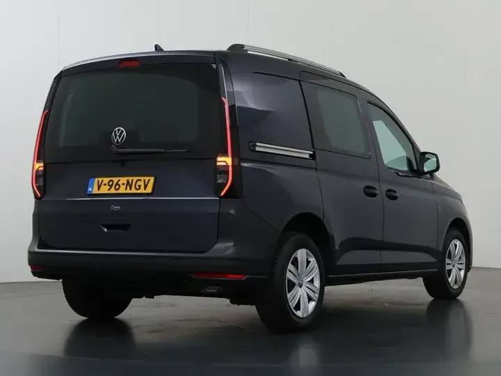 Volkswagen Caddy 2025 photo 2