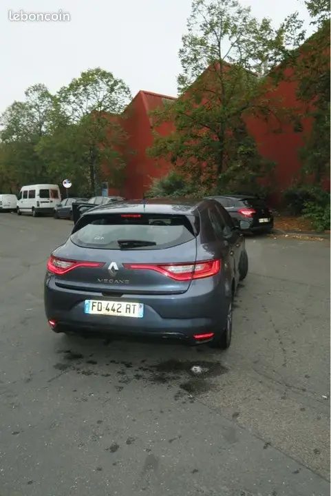 Renault Megane 2019 photo 3