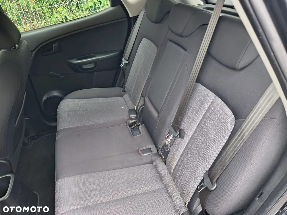 Kia Venga 2011 photo 5