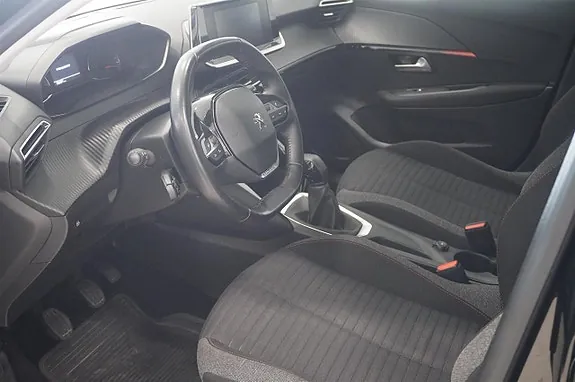 Peugeot 208 2020 photo 2