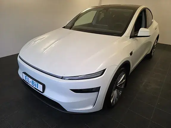 Tesla Model Y 2025 photo 4