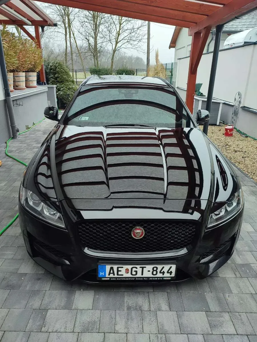 Jaguar Xf 2017 photo 2
