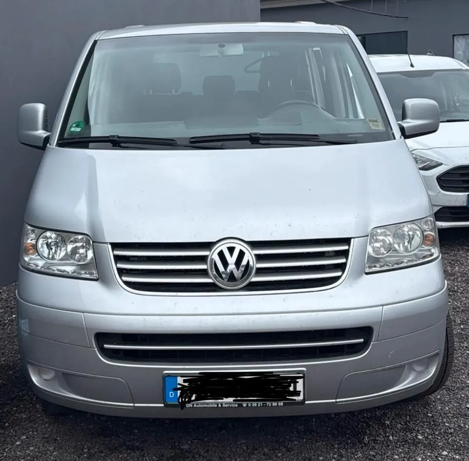 Mercedes-Benz T5 Multivan