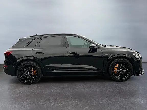 Audi E-Tron 2020 photo 4