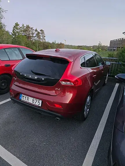Volvo V40 2013 photo 4