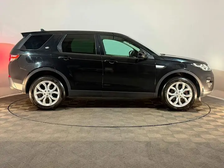 Land Rover Discovery Sport 2015 photo 5