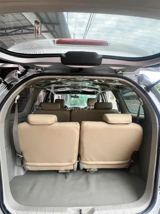 Toyota Innova 2009 photo 5