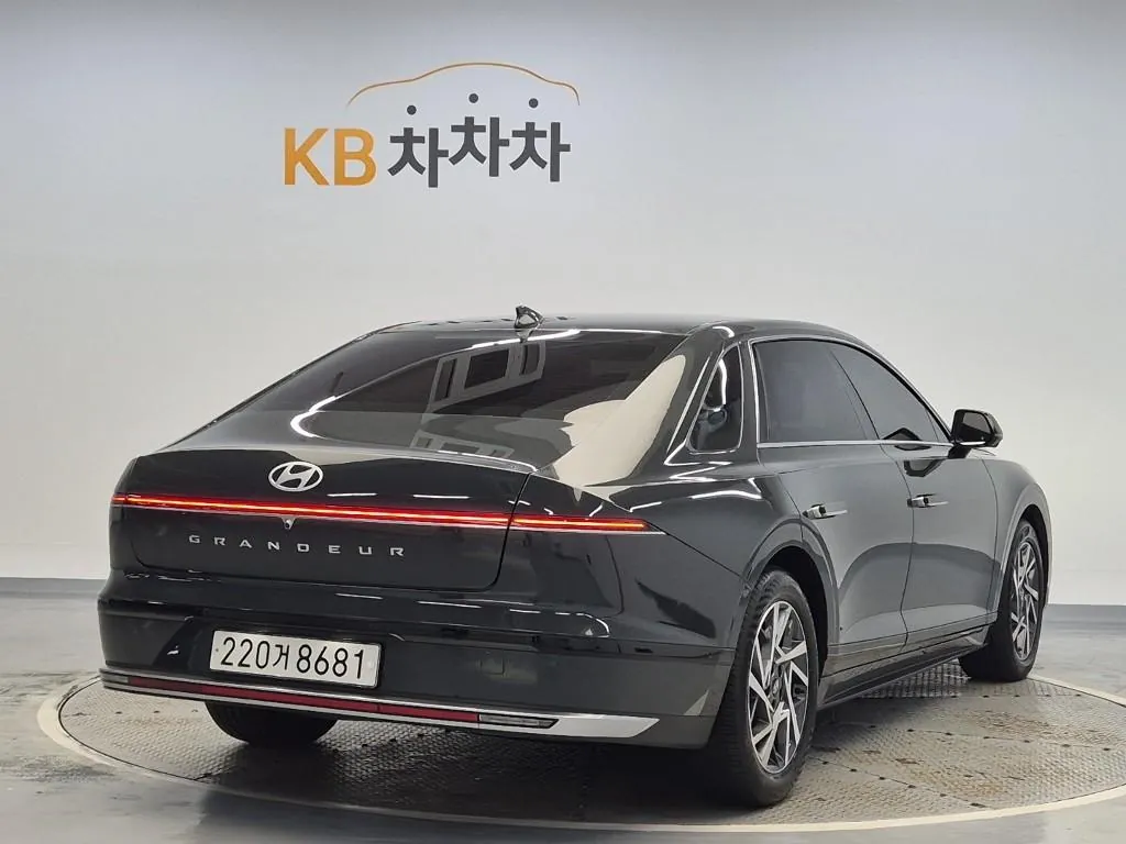 Hyundai Grandeur 2023 photo 3