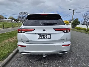 Mitsubishi Outlander 2022 photo 5