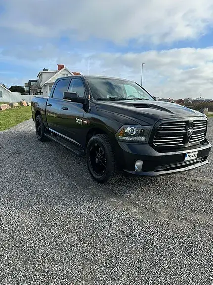 Ram 1500 2017 photo 2
