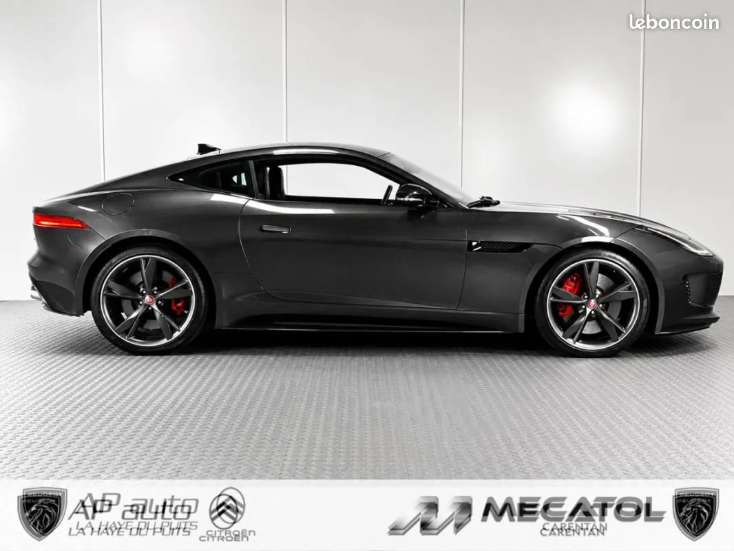 Jaguar F-Type 2015 photo 4