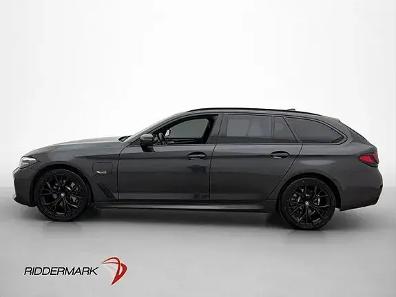BMW 530E 2023 photo 4