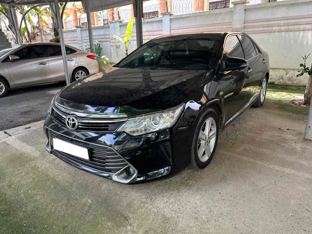 Toyota Camry 2016 photo 2