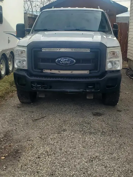 Ford F350 2014 photo 2