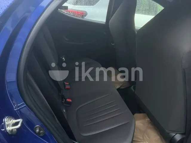 Toyota Yaris 2023 photo 5