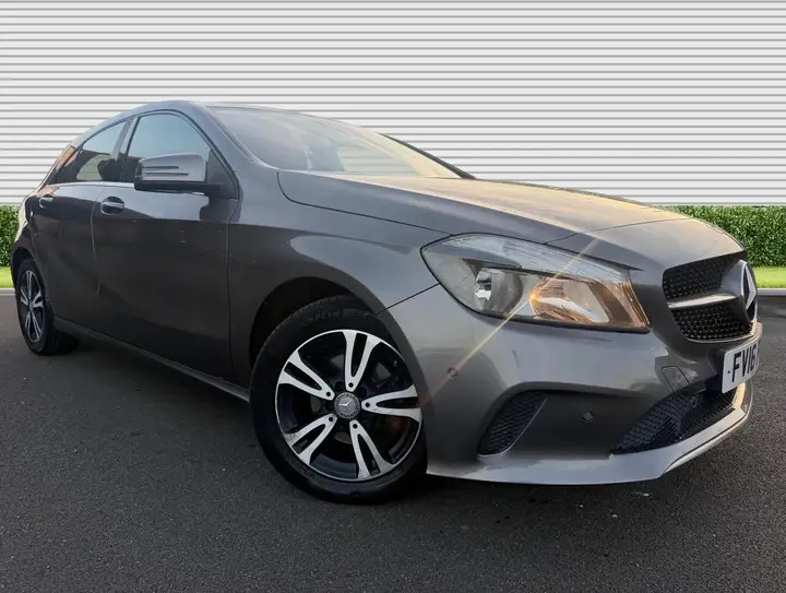 Mercedes-Benz A-Class 2016 photo 5