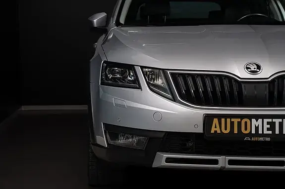 Skoda Octavia Scout 2018 photo 4