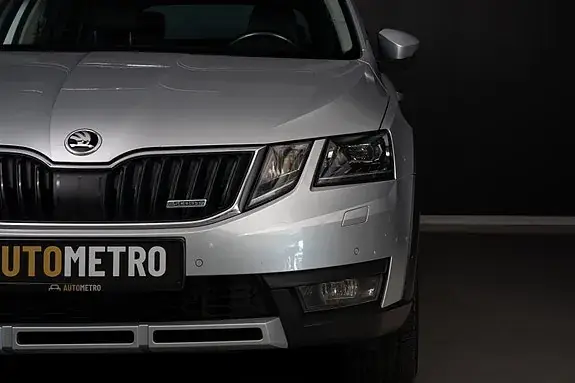 Skoda Octavia Scout 2018 photo 5
