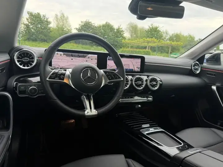 Mercedes-Benz Cla 2023 photo 2