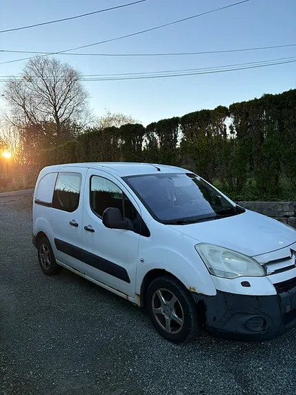 Citroen Berlingo 2009 photo 3