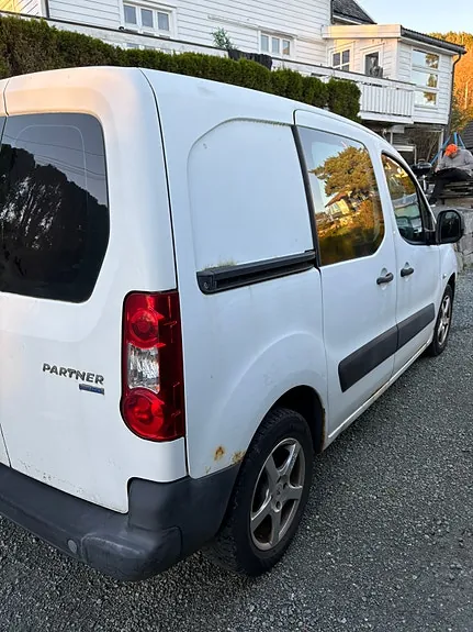 Citroen Berlingo 2009 photo 4