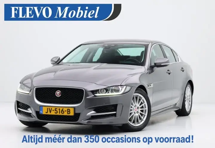 Jaguar Xe