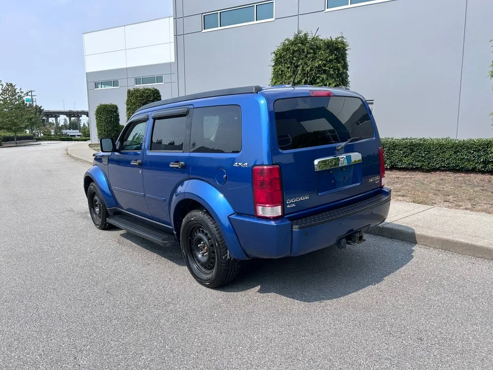 Dodge Nitro 2010 photo 4