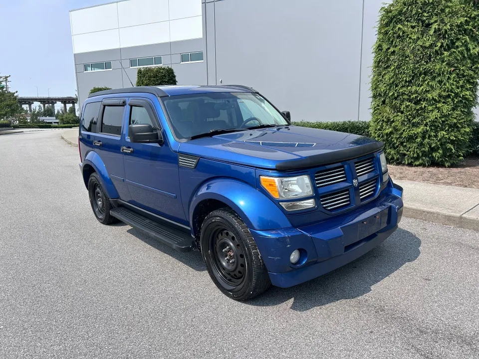 Dodge Nitro 2010 photo 2