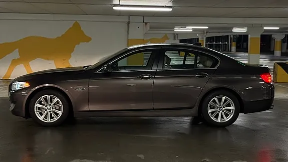 BMW 520I 2012 photo 3