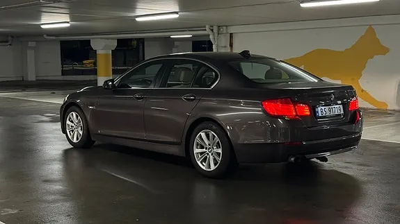 BMW 520I 2012 photo 4