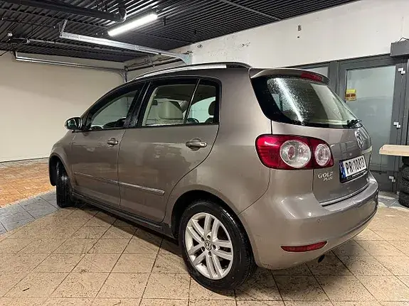 Volkswagen Golf Plus 2012 photo 3