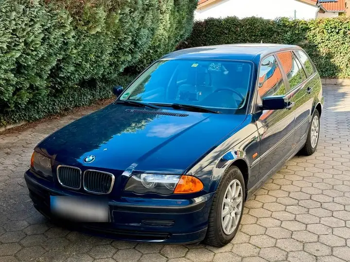 BMW 318I Touring