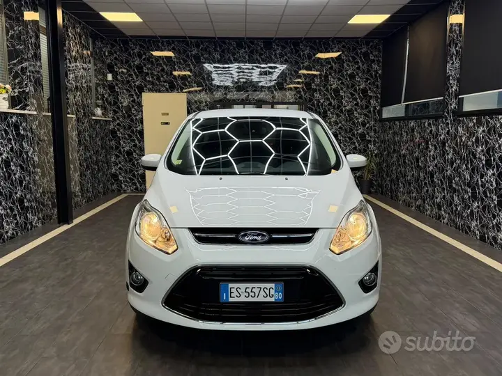 Ford C-Max 2013 photo 2