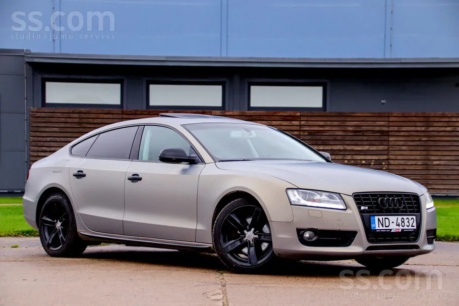 Audi A5 2010 photo 3