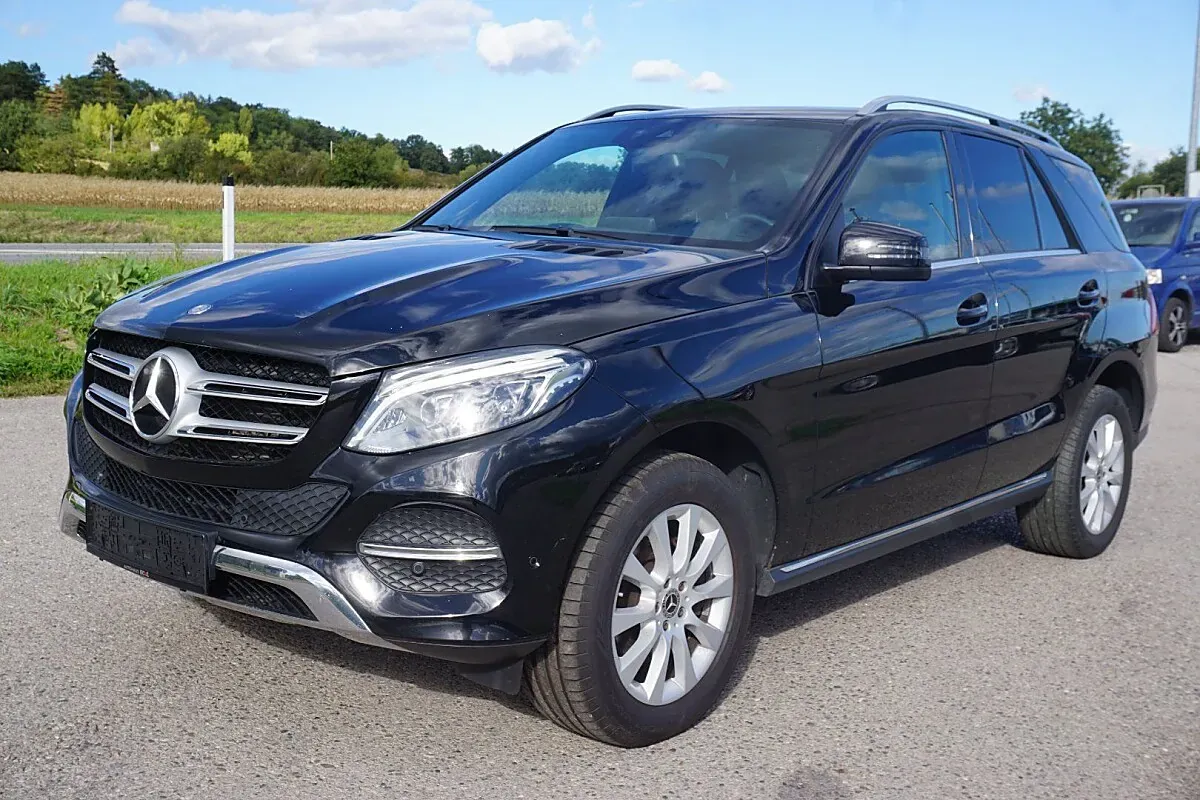Mercedes-Benz Gle-Class 2017 photo 2