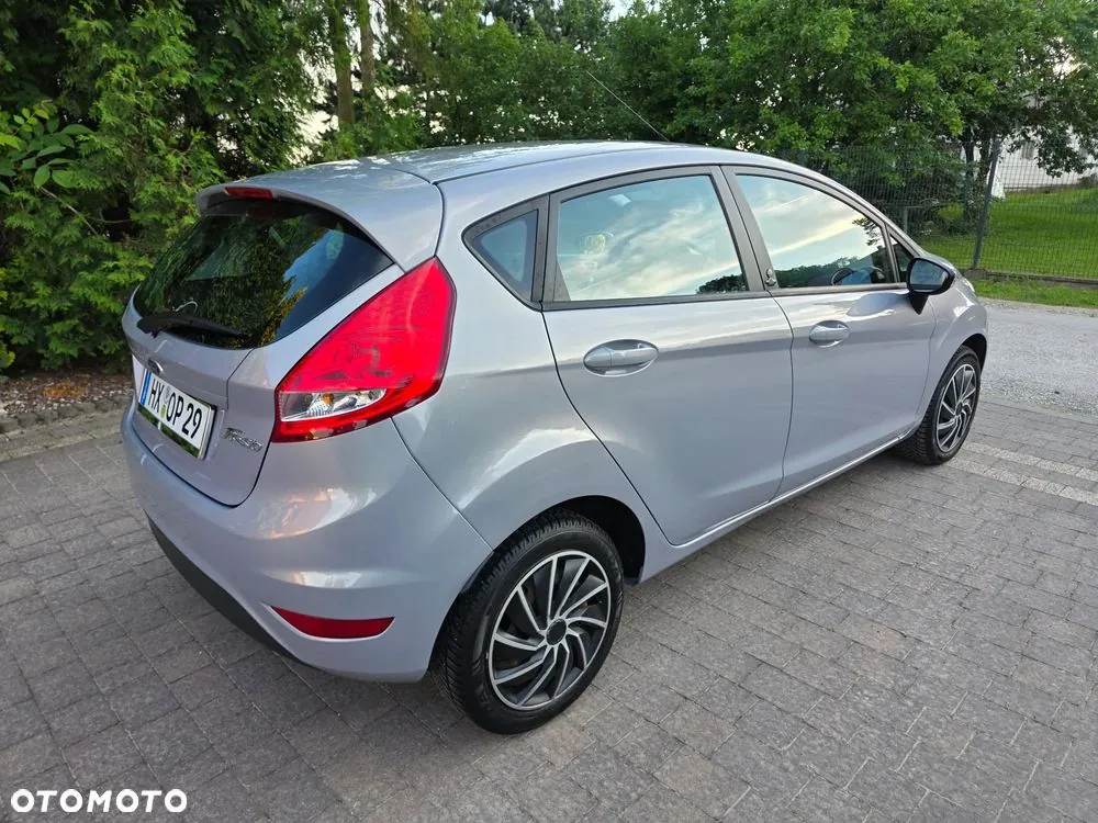 Ford Fiesta 2012 photo 5